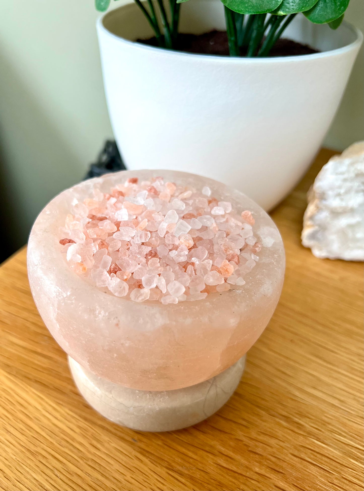 Himalayan Salt Mini Fire Bowl USB Colour Changing Lamp - Crystal Boutique.co.uk
