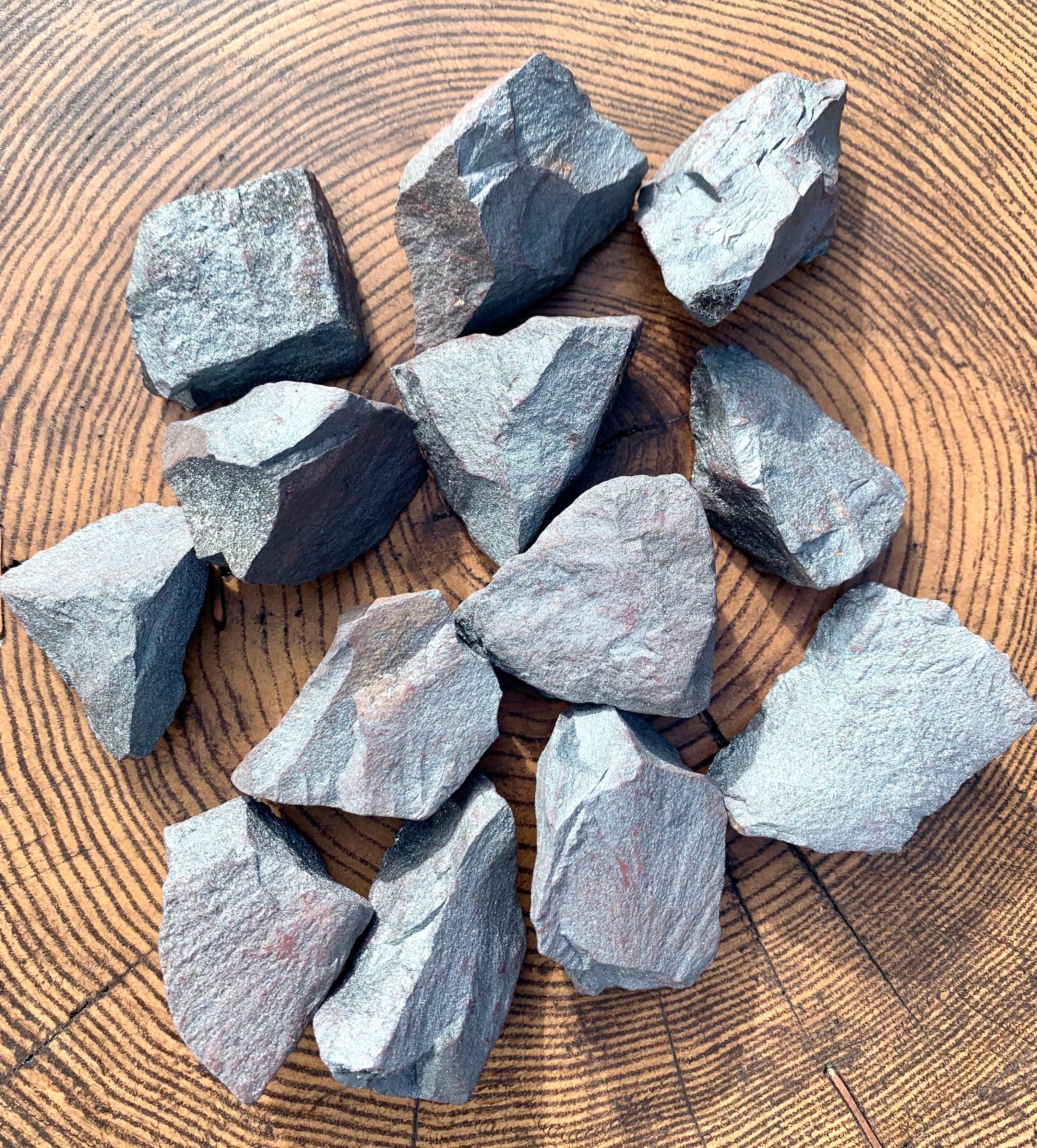 Raw hematite deals