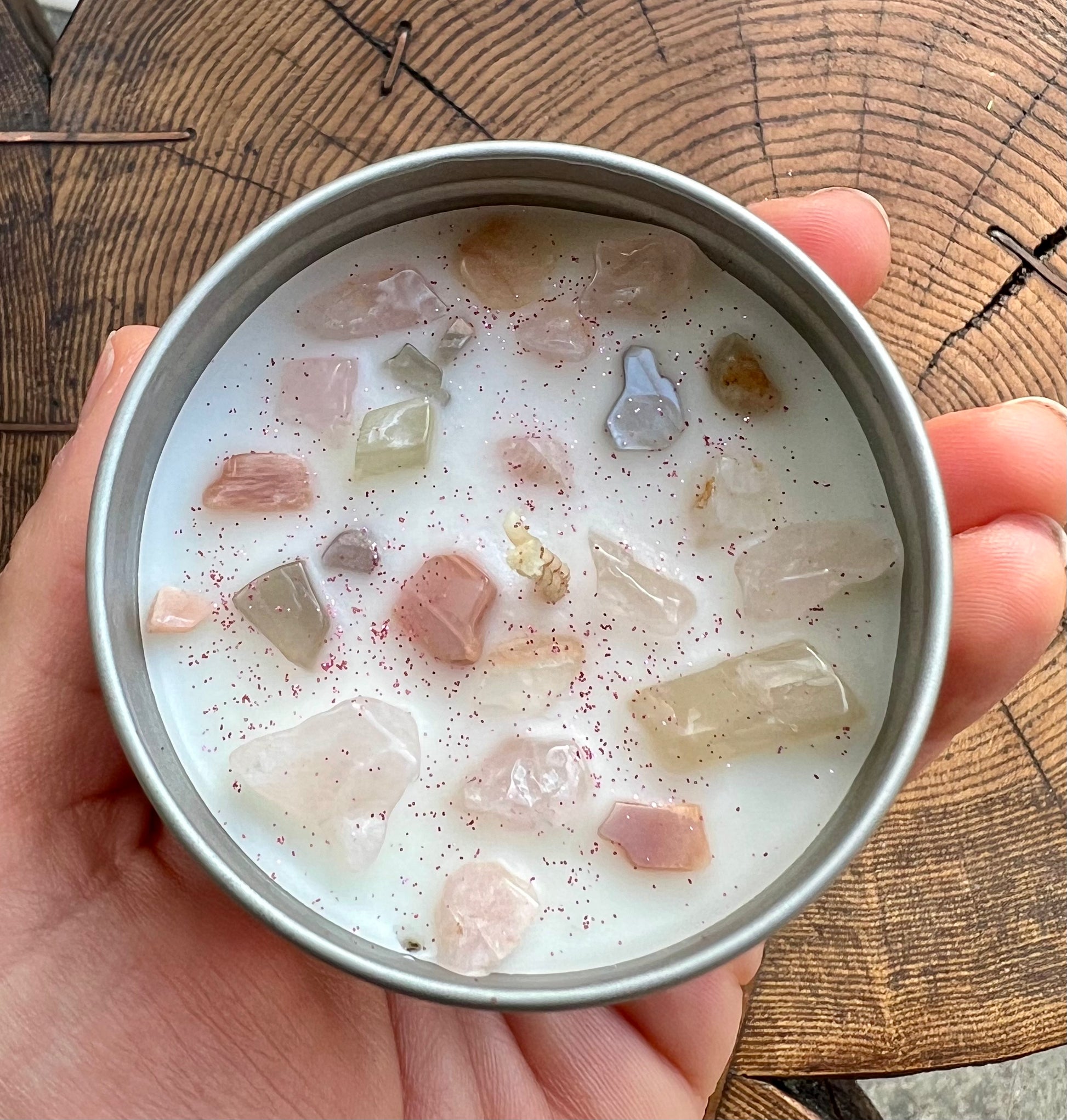 Crystal-Topped Soy Candle in Tin — Choose Your Scent - Crystal Boutique.co.uk