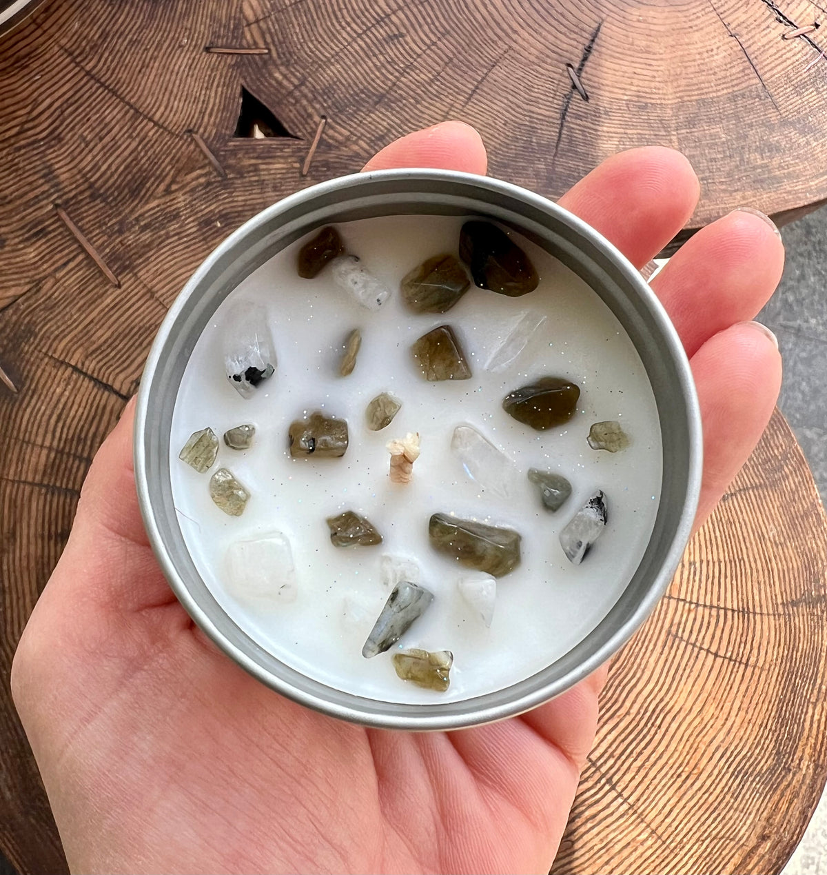 Crystal-Topped Soy Candle in Tin — Choose Your Scent - Crystal Boutique.co.uk