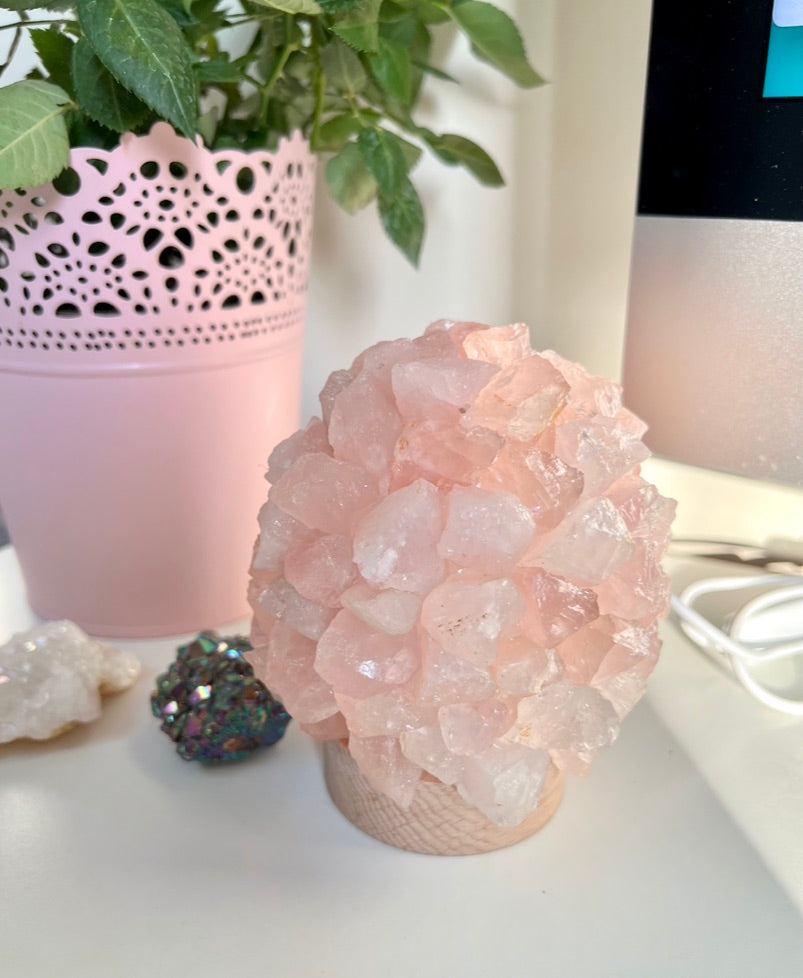 Rose deals quartz desk