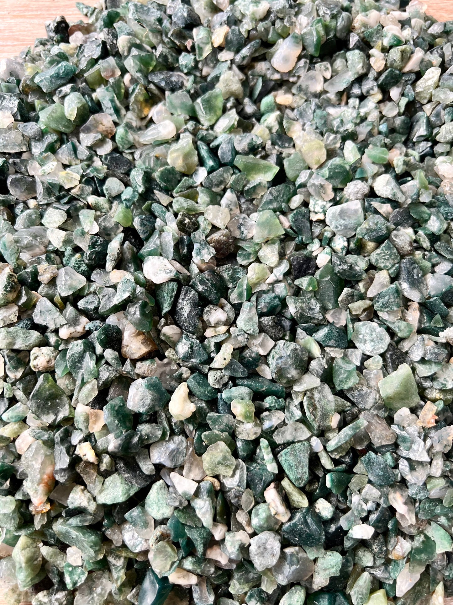Moss Agate Natural Undrilled Crystal Craft Chips