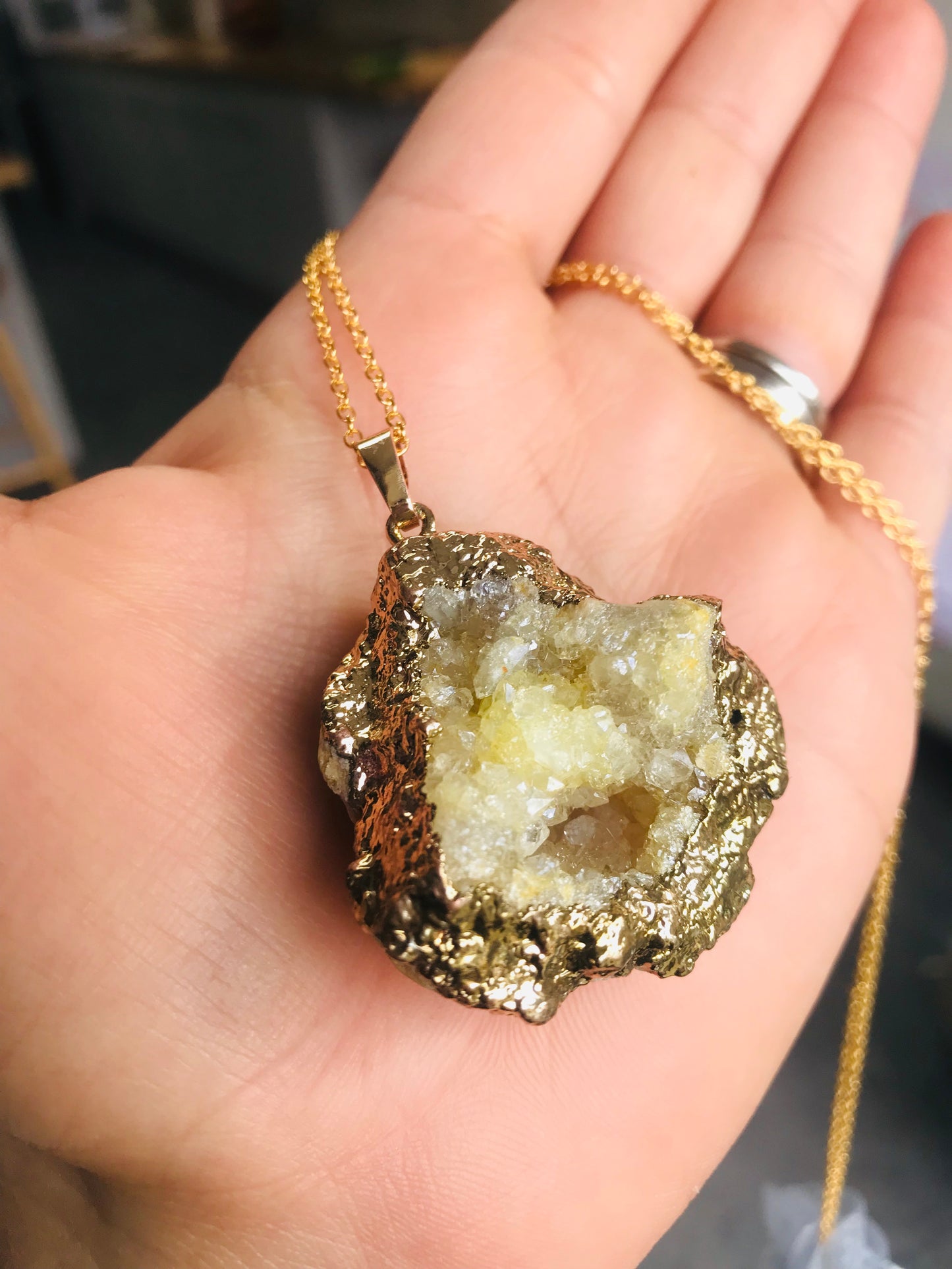 Druzy Crystal Healing Quartz Geode Pendant Necklace - Yellow - Crystal Boutique.co.uk 