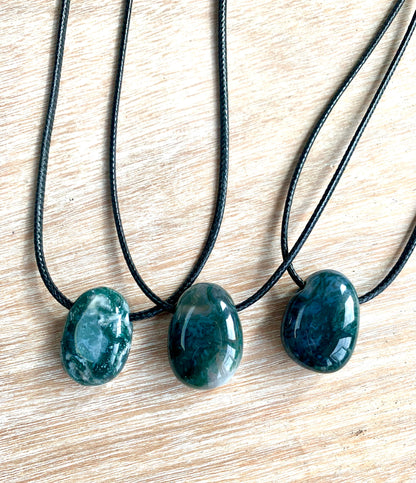 Moss Agate Tumblestone Crystal Gemstone Corded Pendant Necklace Unisex