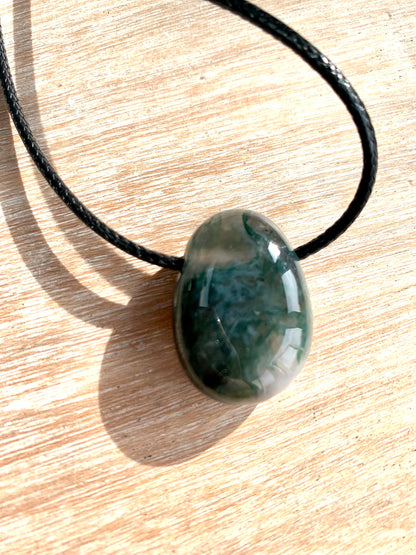 Moss Agate Tumblestone Crystal Gemstone Corded Pendant Necklace Unisex