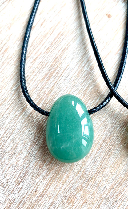 Green Aventurine Tumblestone Crystal Gemstone Corded Pendant Necklace Unisex