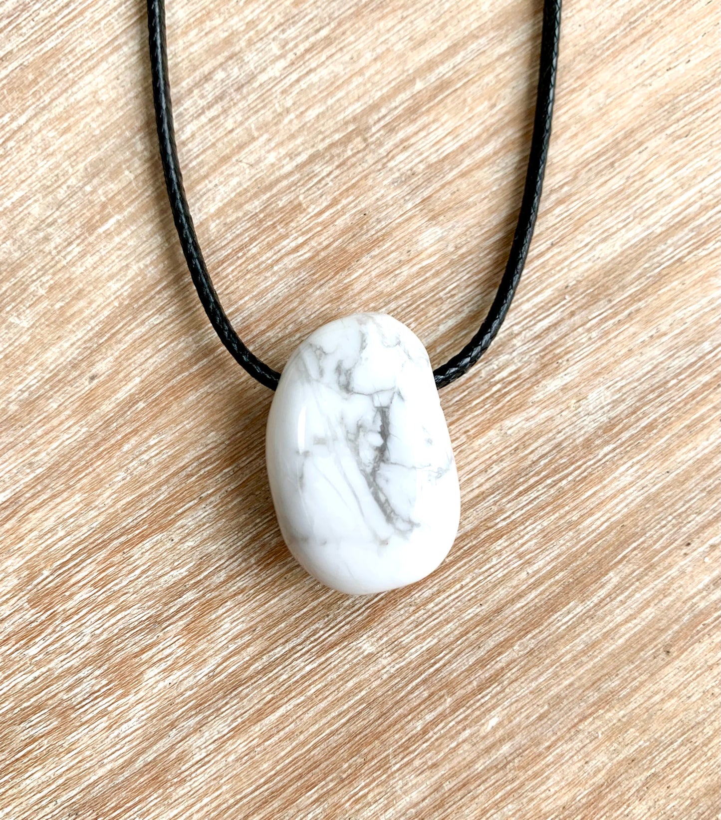 White Howlite Tumblestone Crystal Gemstone Corded Pendant Necklace Unisex