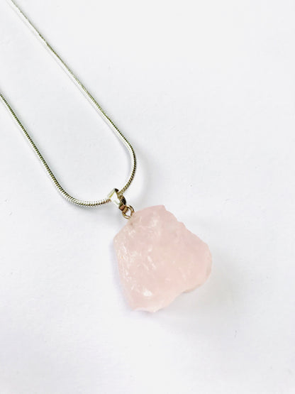Rough Rose Quartz Crystal Pendant Necklaces
