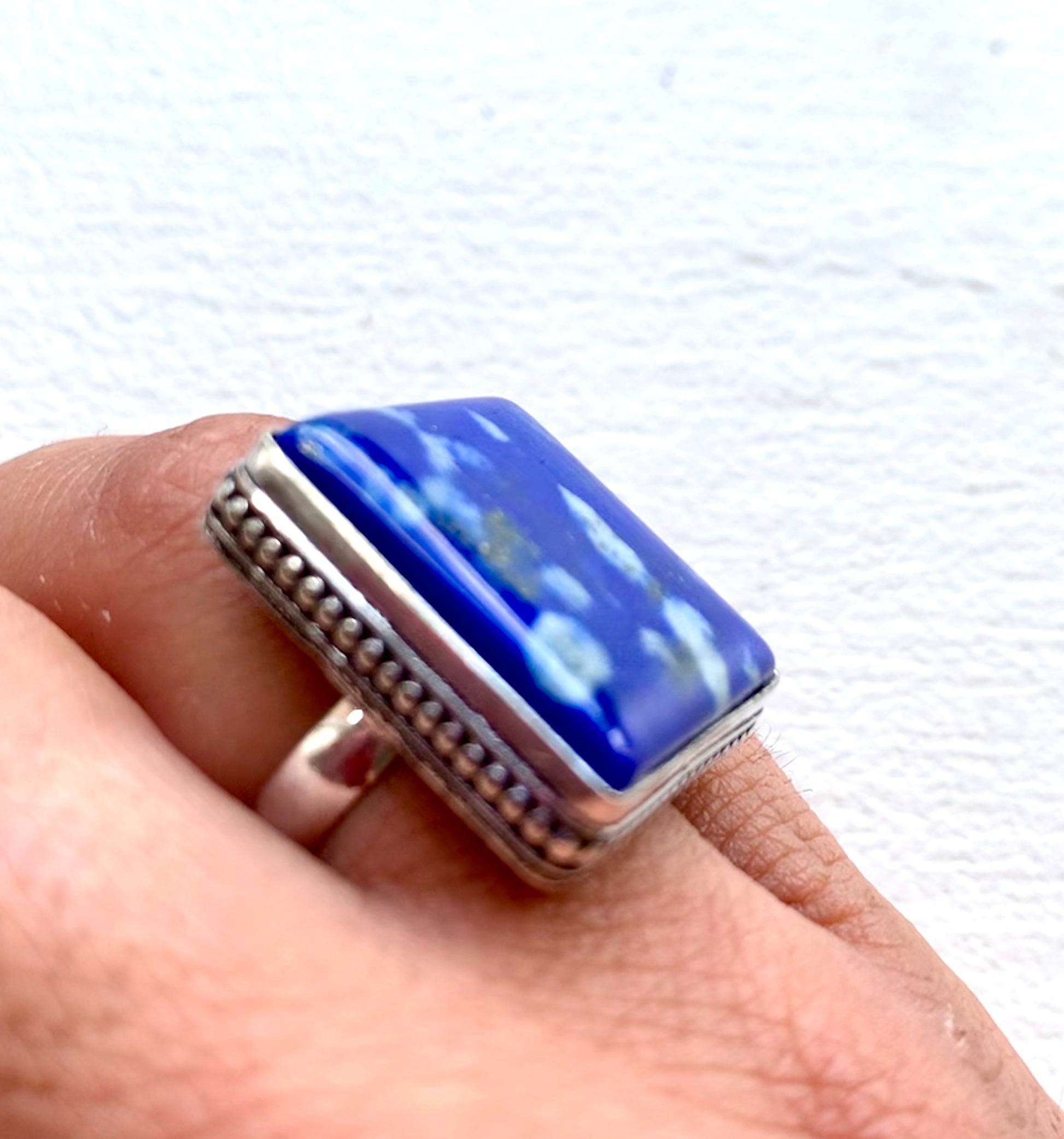 Lapis Lazuli Crystal Healing Ring - Crystalboutique.co.uk 
