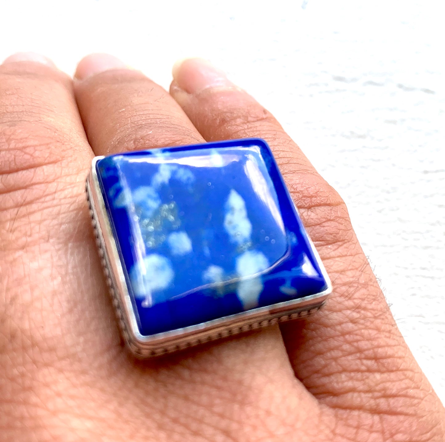 Lapis Lazuli Crystal Healing Ring - Crystalboutique.co.uk 