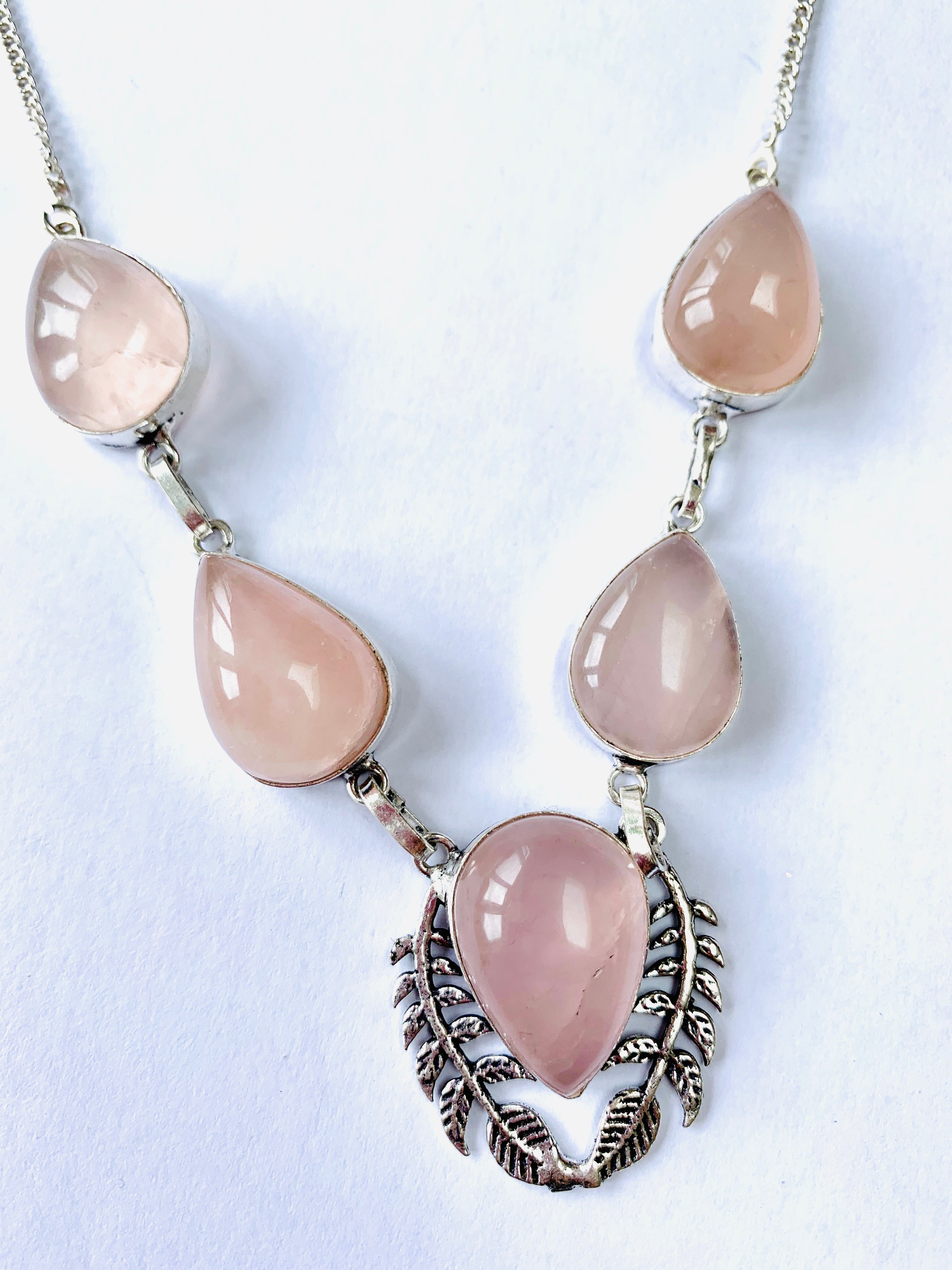 Rose quartz 2025 statement necklace