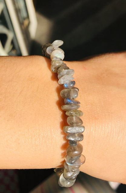 Labradorite Chip Crystal Healing Stretch Bracelets - Crystal Boutique.co.uk 