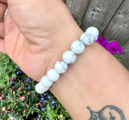 White Howlite Power Crystal Bracelet