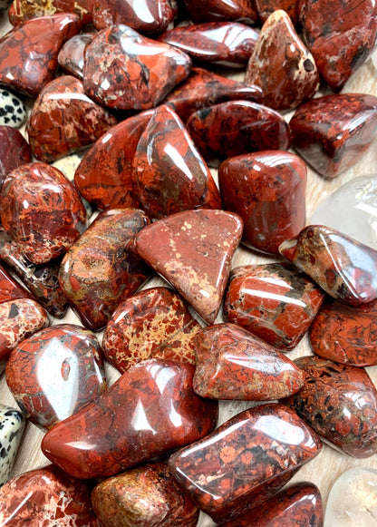 Brecciated Jasper 3-4cm Tumblestone 
